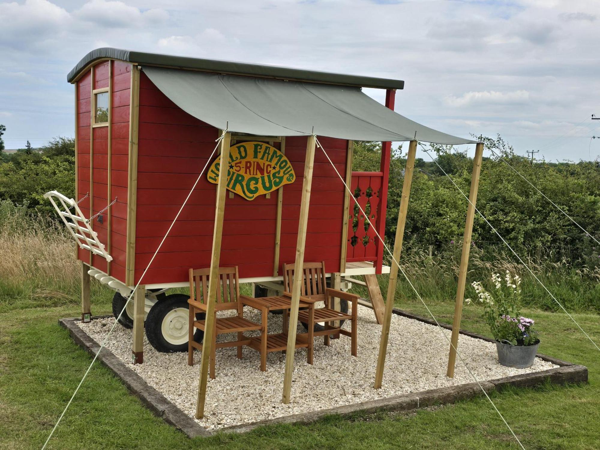Restored Circus Wagon سولتبرن باي ذا سي المظهر الخارجي الصورة